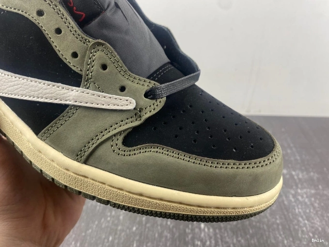 Bmlin OLIVE' AIR SCOTT 1 JORDAN OG LOW DM7866-002 TRAVIS SP 'BLACK X 0717
